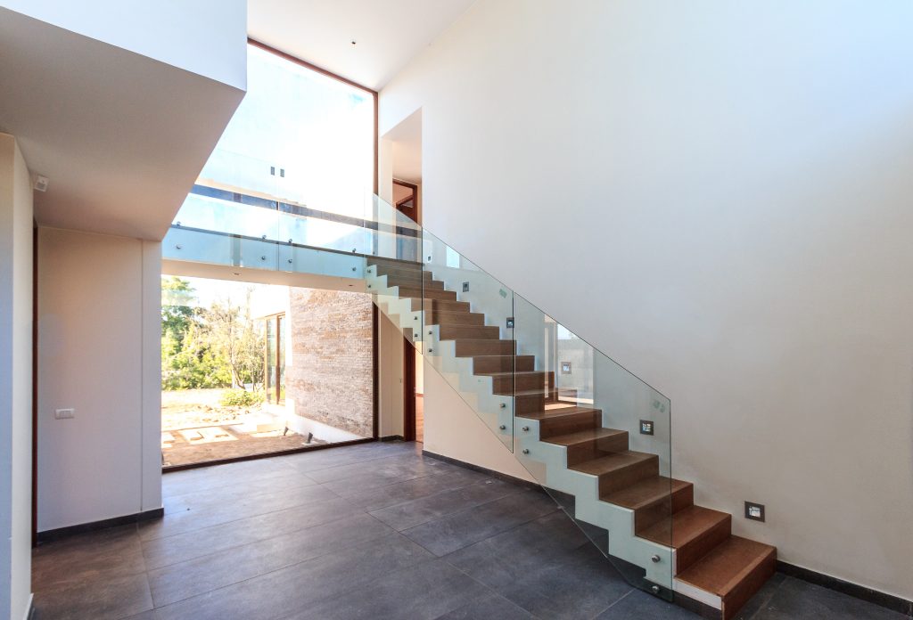 Why Glass Handrails Are the Perfect Choice for Balconies 